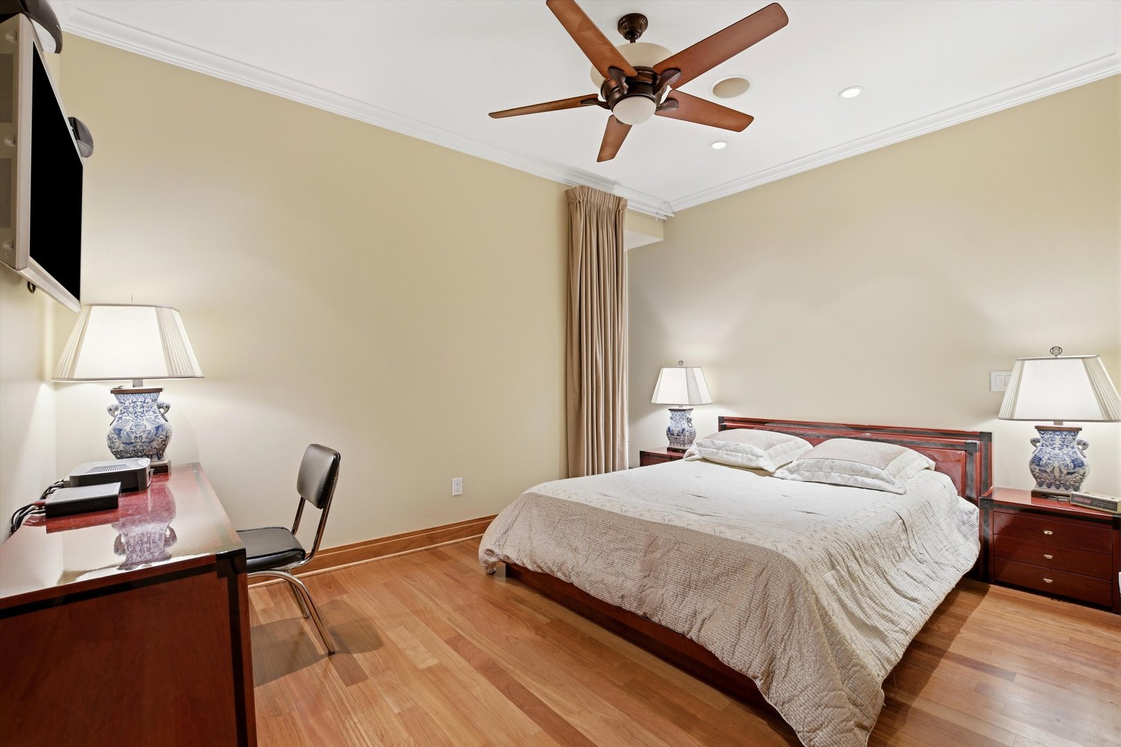 840 North Lake Shore Drive Chicago IL 60611