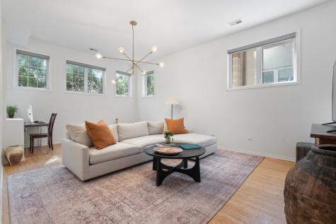 1322 West Belmont Avenue Chicago IL 60657