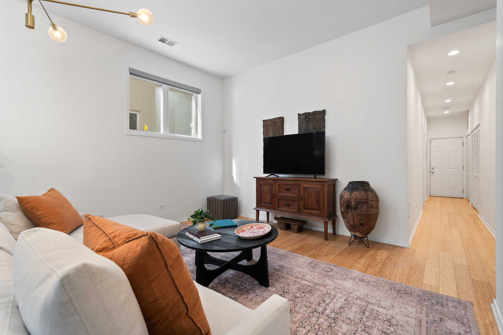 1322 West Belmont Avenue Chicago IL 60657