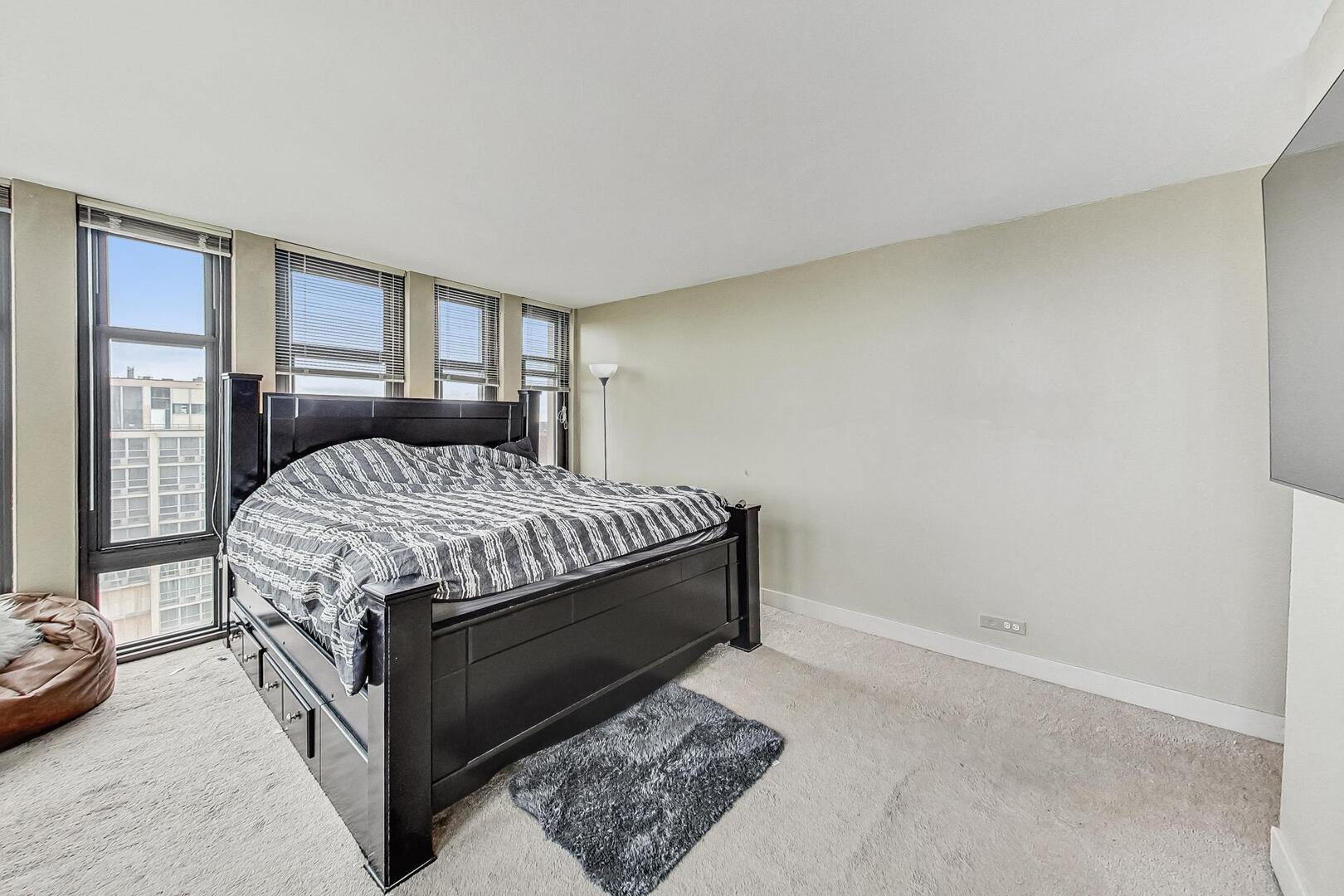 6700 South South Shore Drive Chicago IL 60649