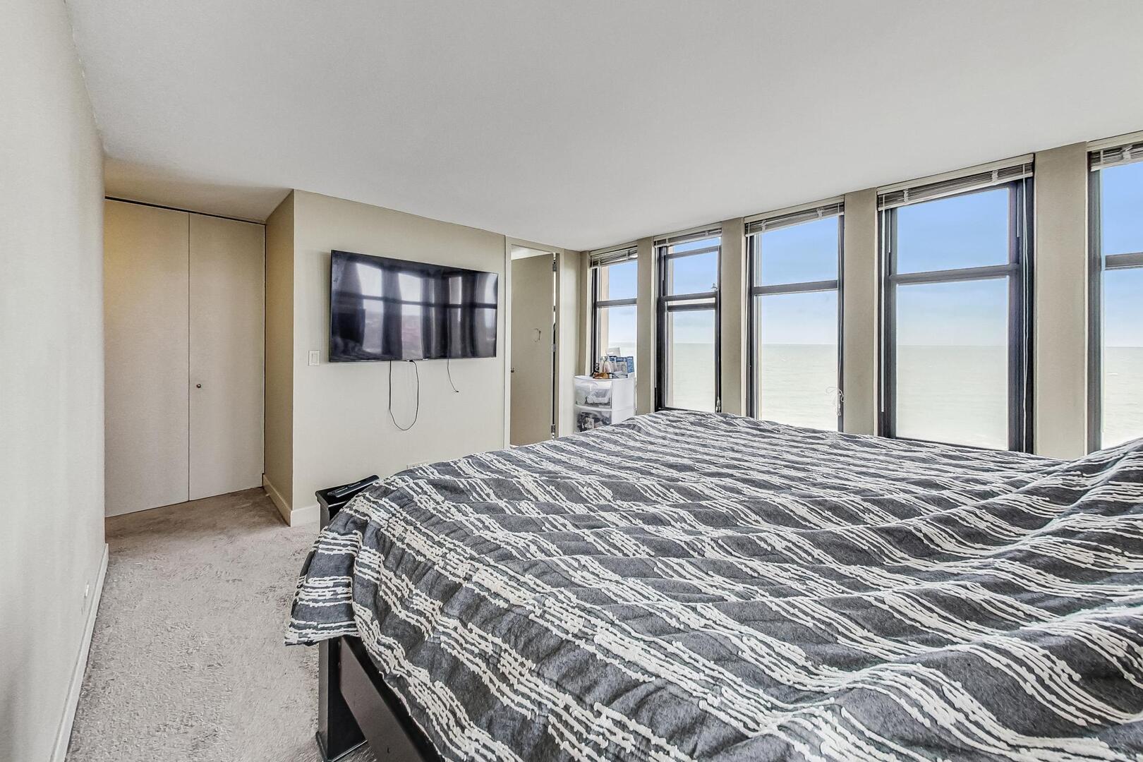 6700 South South Shore Drive Chicago IL 60649