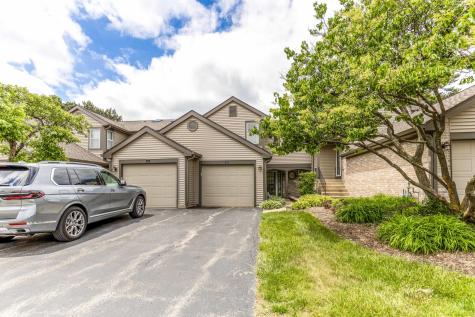 978 Buttercreek Court Hoffman Estates IL 60169