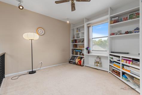 978 Buttercreek Court Hoffman Estates IL 60169