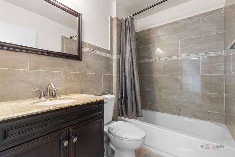 978 Buttercreek Court Hoffman Estates IL 60169