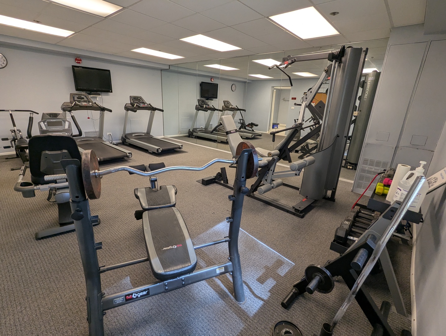 6340 Americana Drive Willowbrook IL 60527