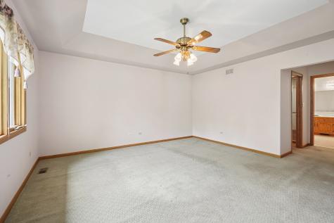 10814 Pamela Lane Orland Park IL 60467