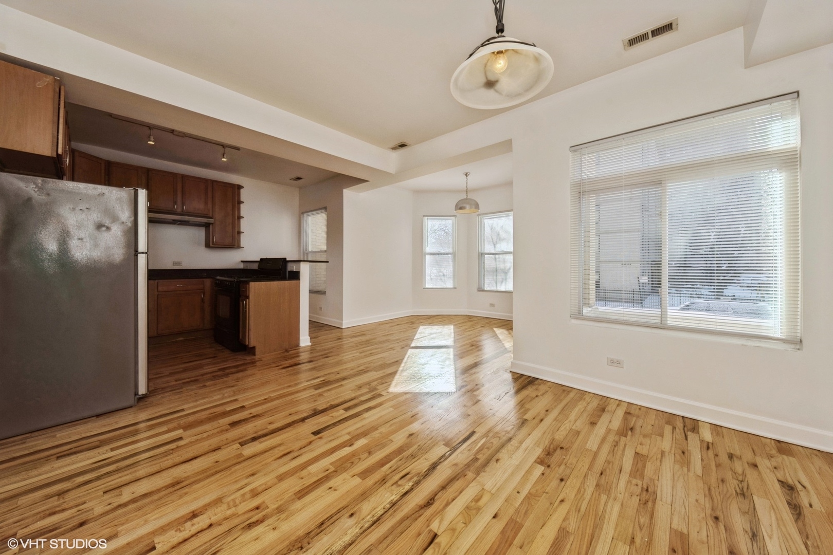 102 North Hamlin Boulevard Chicago IL 60624