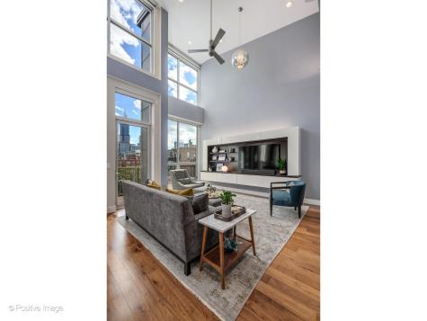 18 North Carpenter Street Chicago IL 60607