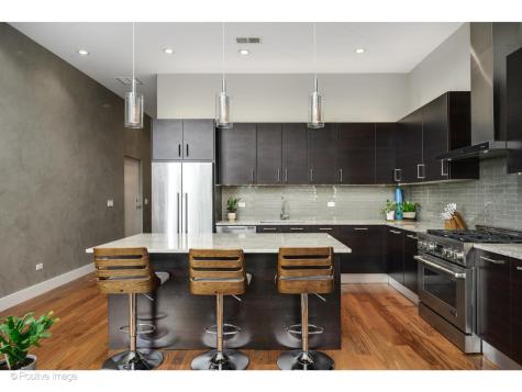 18 North Carpenter Street Chicago IL 60607
