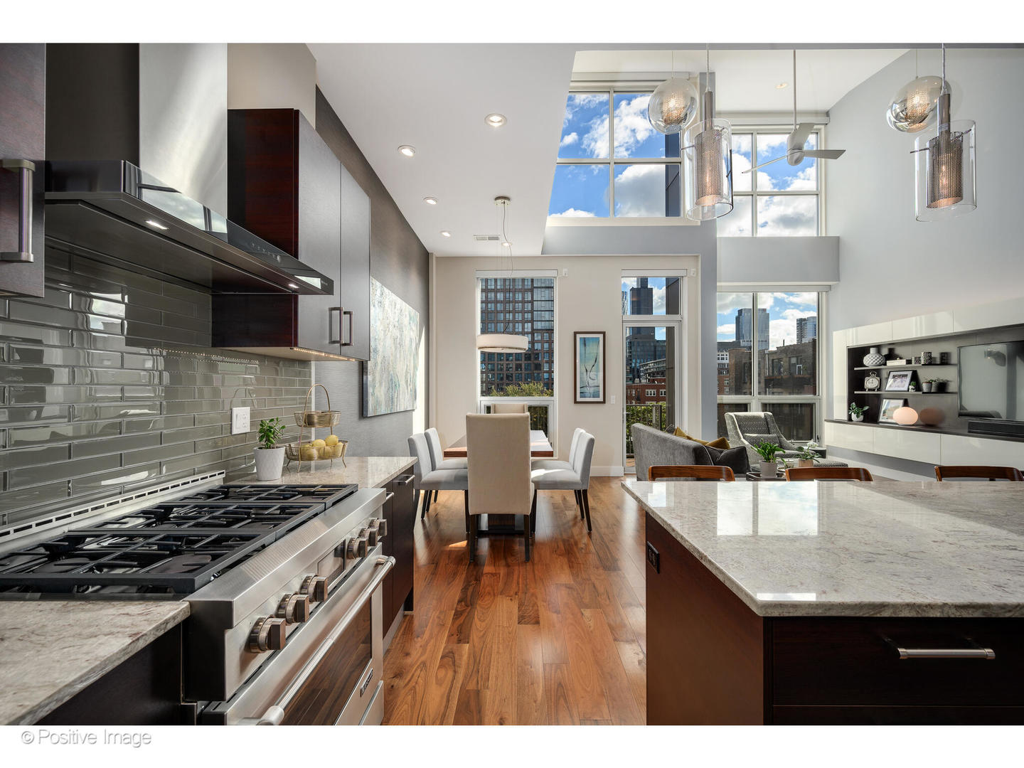 18 North Carpenter Street Chicago IL 60607