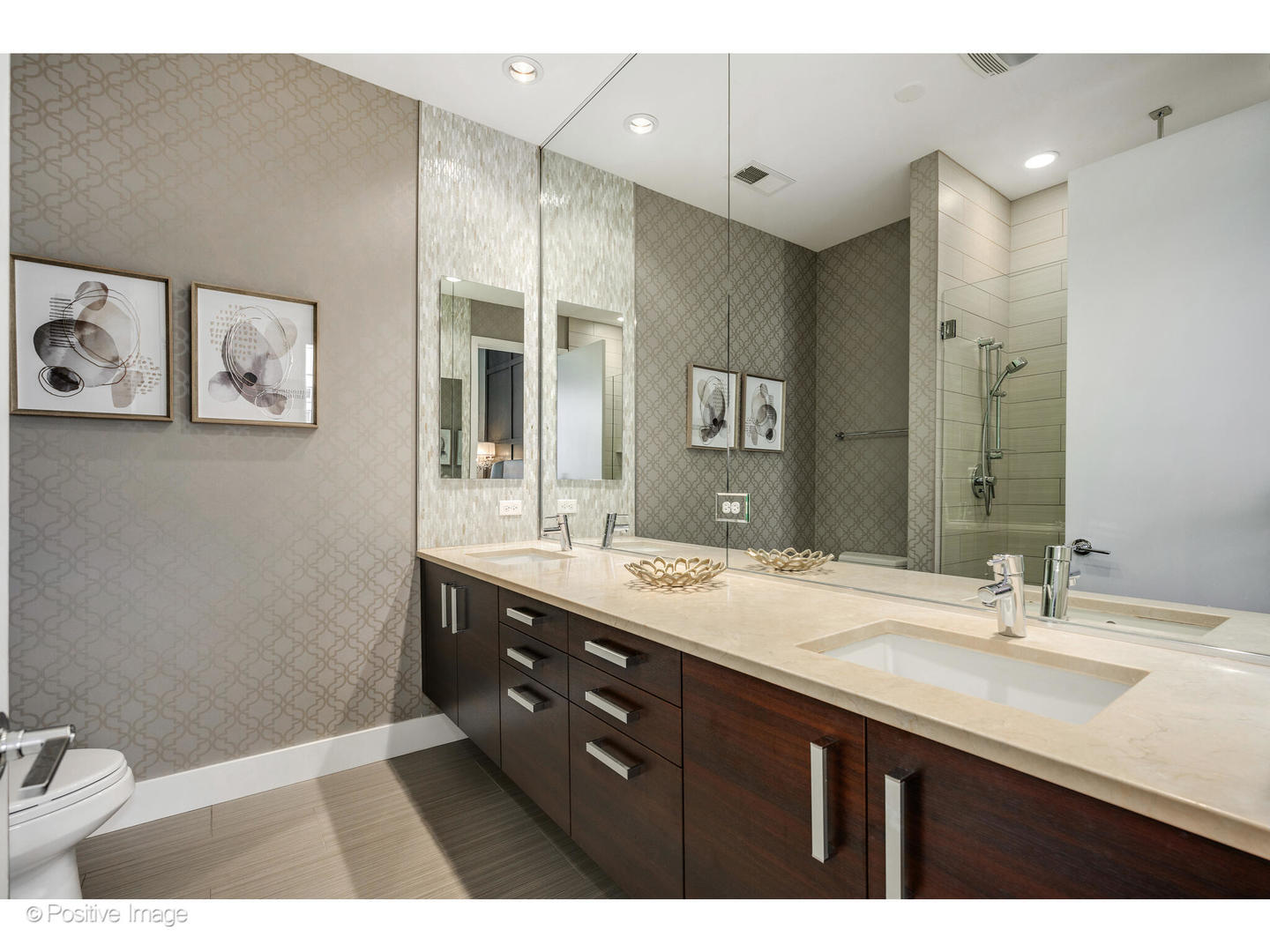 18 North Carpenter Street Chicago IL 60607