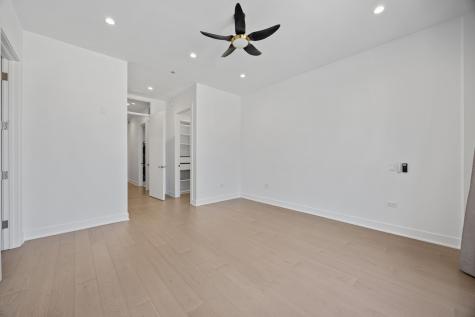 305 South Racine Avenue Chicago IL 60607