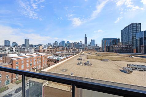 305 South Racine Avenue Chicago IL 60607