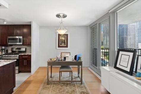 400 East Randolph Street Chicago IL 60601