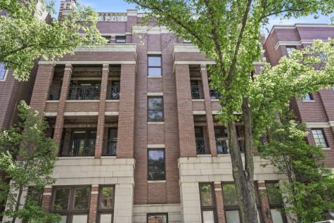 3843 North Southport Avenue Chicago IL 60613
