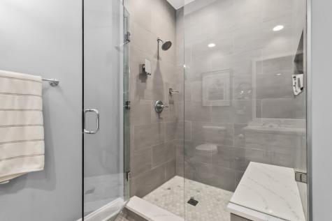 3843 North Southport Avenue Chicago IL 60613