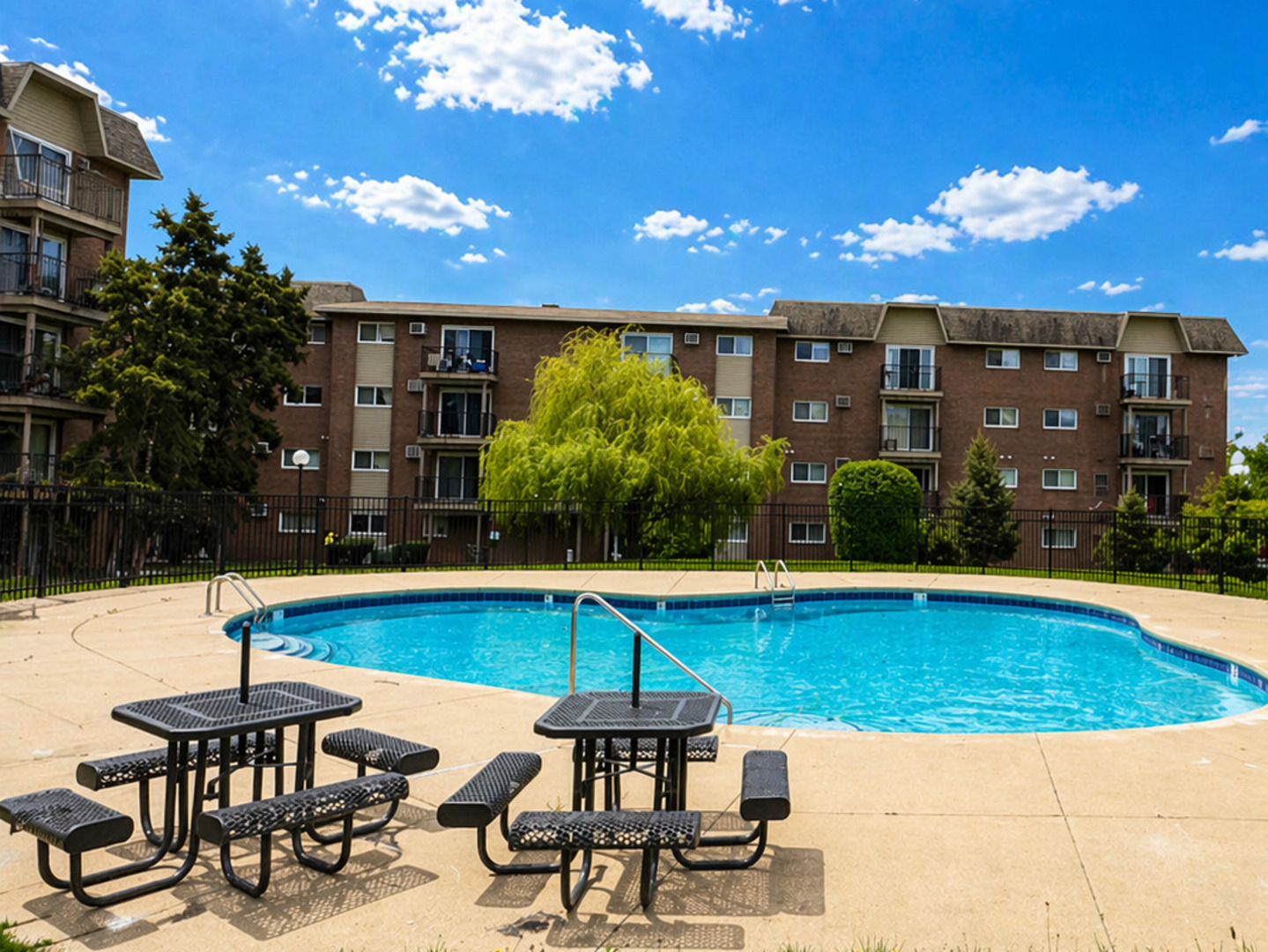 2300 Old Tavern Road Lisle IL 60532