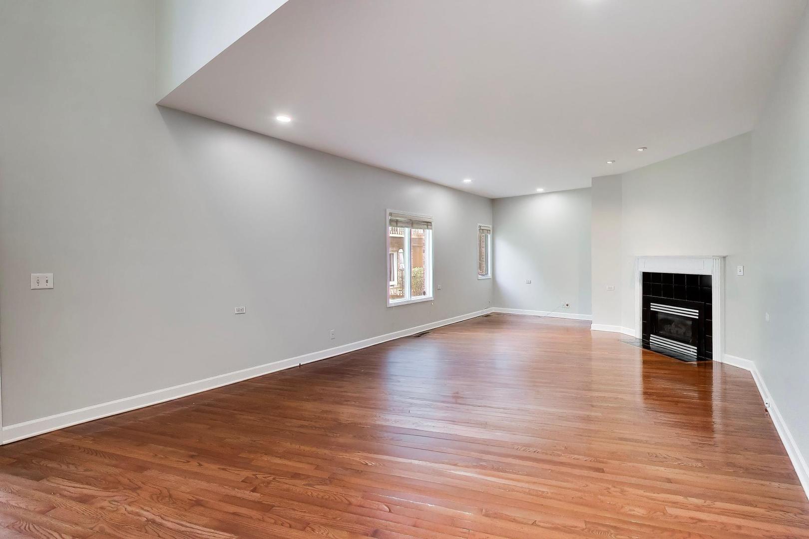 417 Ashbury Drive Hinsdale IL 60521