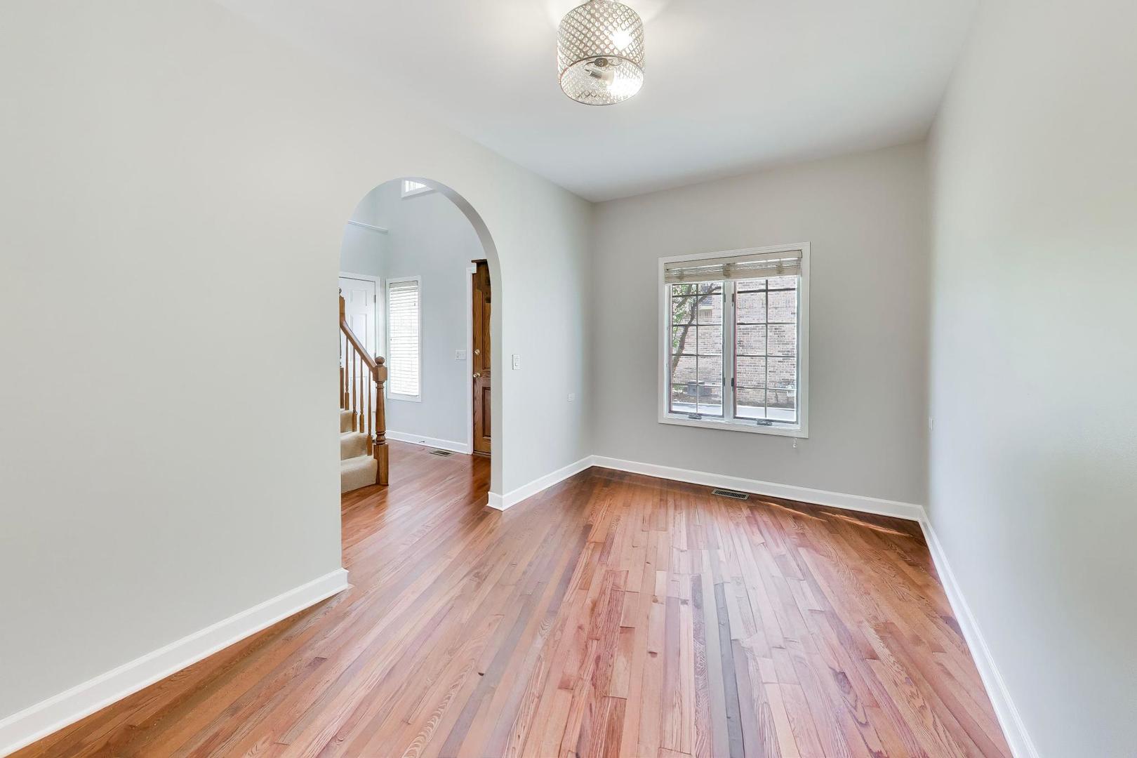 417 Ashbury Drive Hinsdale IL 60521