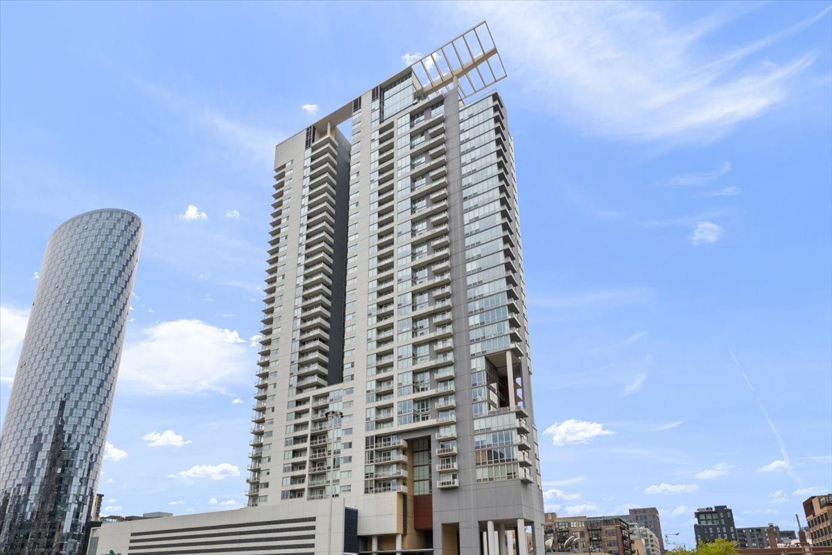 737 West Washington Boulevard Chicago IL 60661