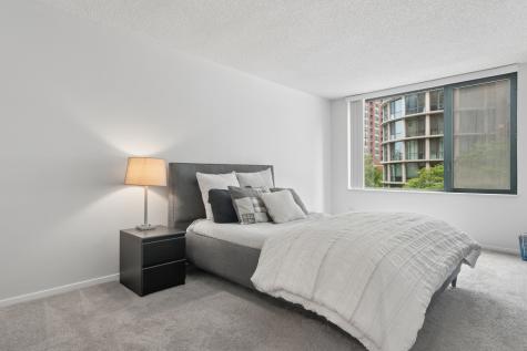 480 North Mcclurg Court Chicago IL 60611