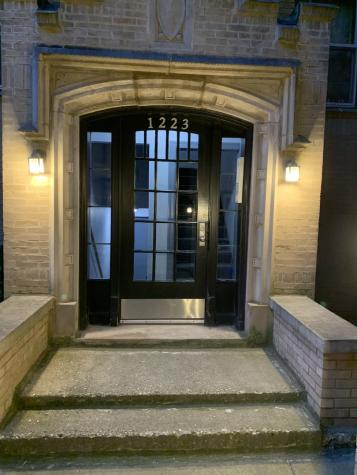 1223 West Greenleaf Avenue Chicago IL 60626
