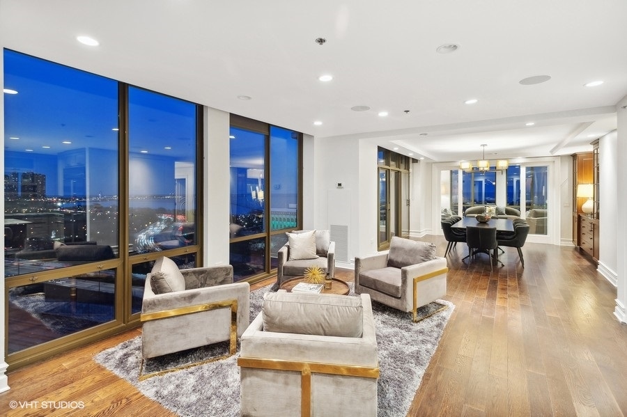 1335 South Prairie Avenue Chicago IL 60605