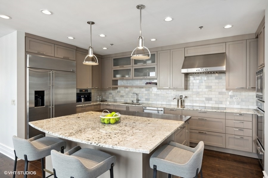 1335 South Prairie Avenue Chicago IL 60605