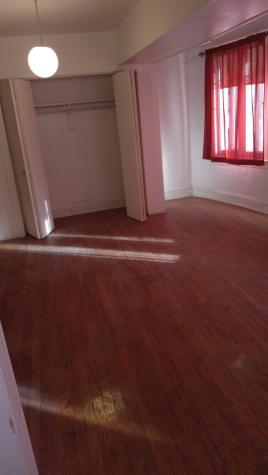 2334 East 68th Street Chicago IL 60649