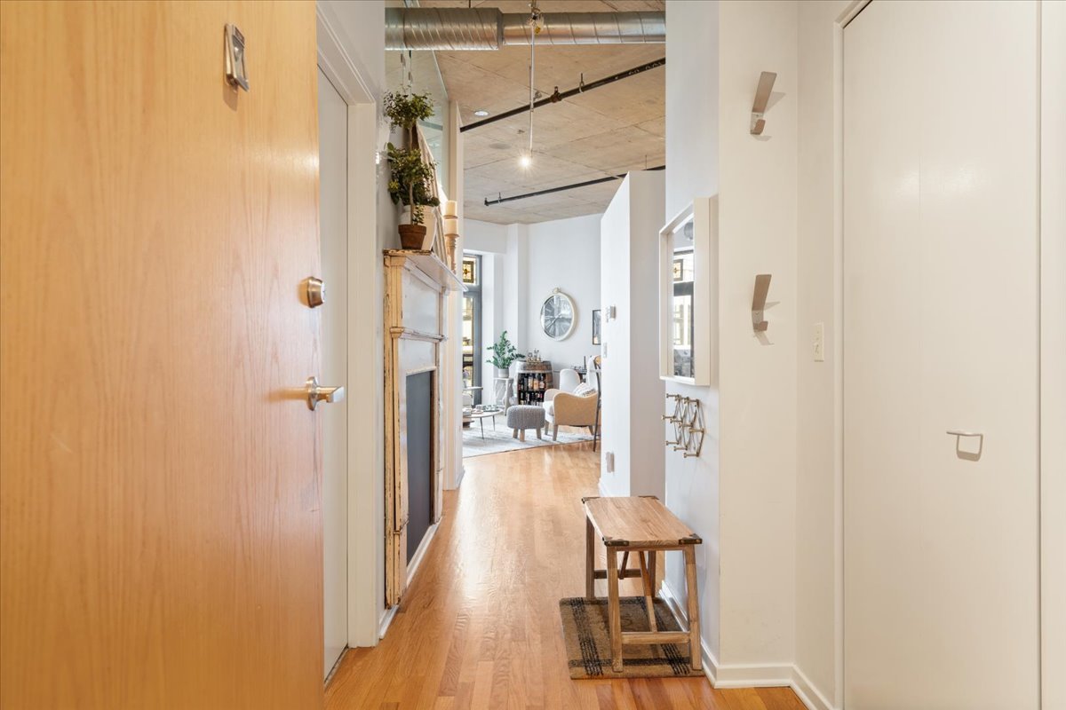 849 North Franklin Street Chicago IL 60610