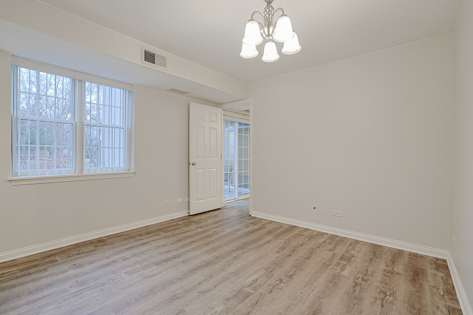 768 North Gary Avenue Carol Stream IL 60188