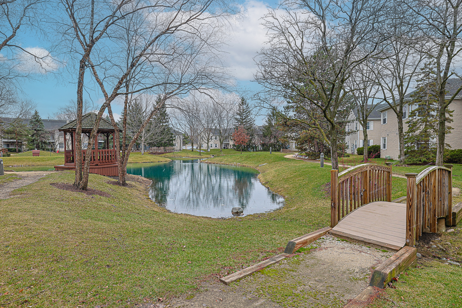 768 North Gary Avenue Carol Stream IL 60188