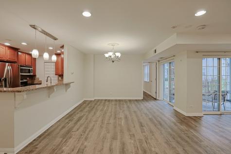 768 North Gary Avenue Carol Stream IL 60188