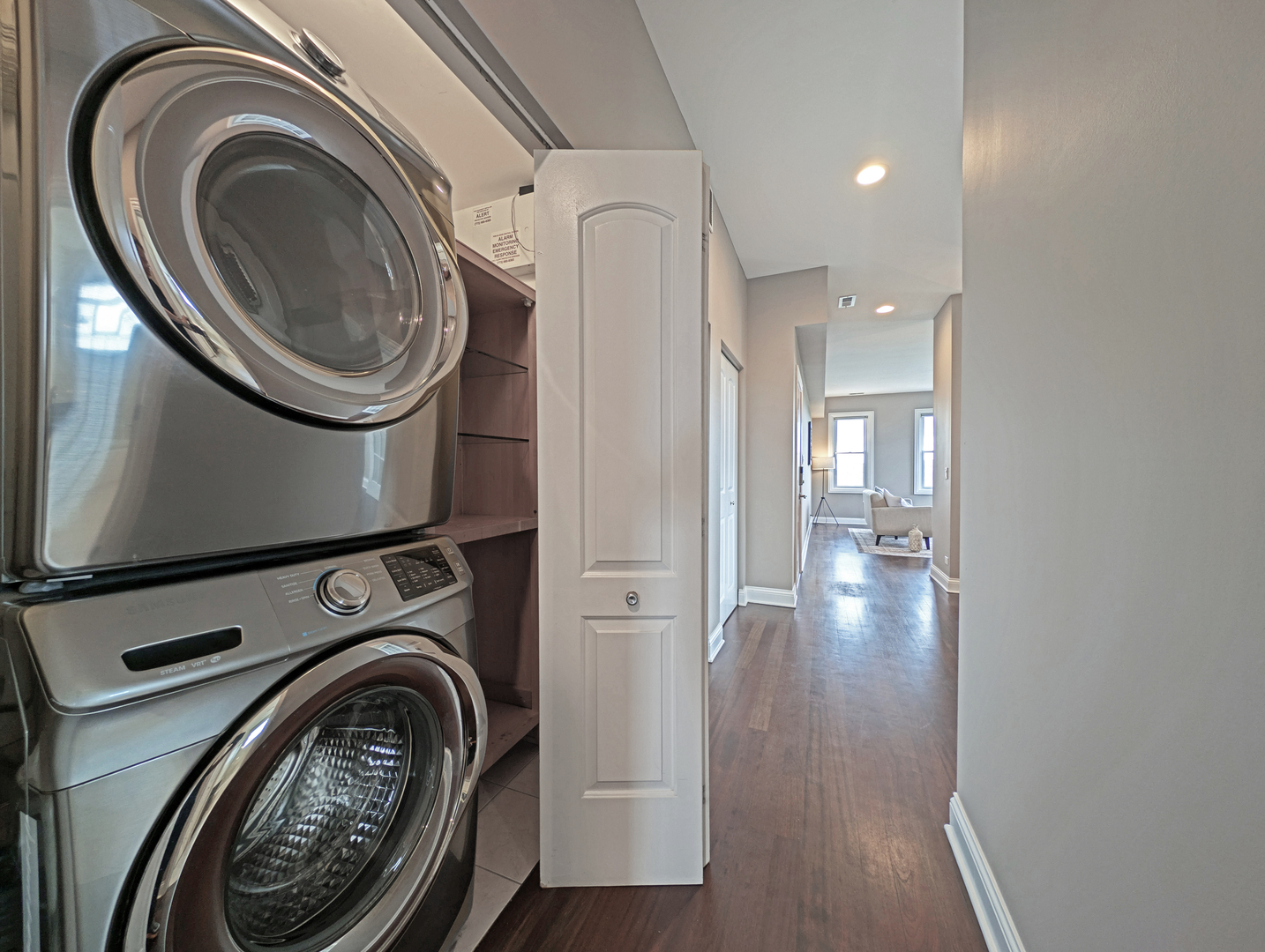 2243 North Lister Avenue Chicago IL 60614