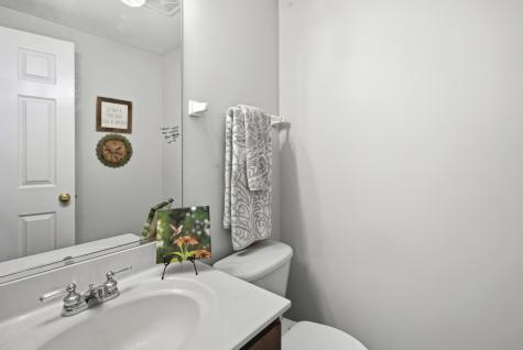 1436 New Haven Drive Cary IL 60013