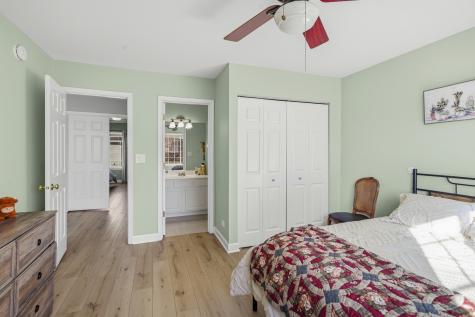 1436 New Haven Drive Cary IL 60013