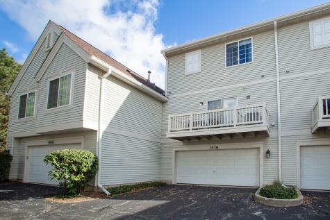 1436 New Haven Drive Cary IL 60013