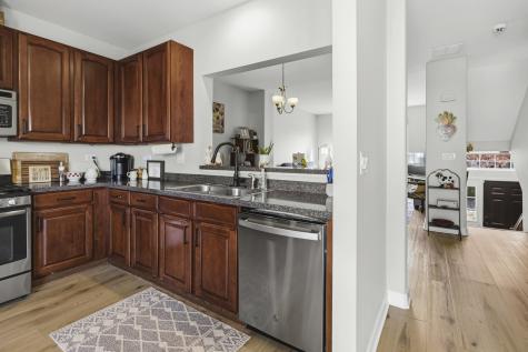1436 New Haven Drive Cary IL 60013