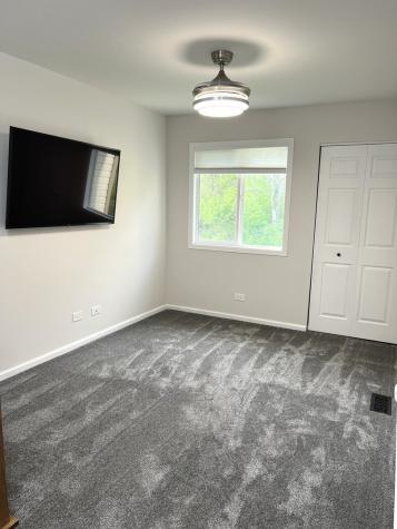 27 Mineola Road Fox Lake IL 60020