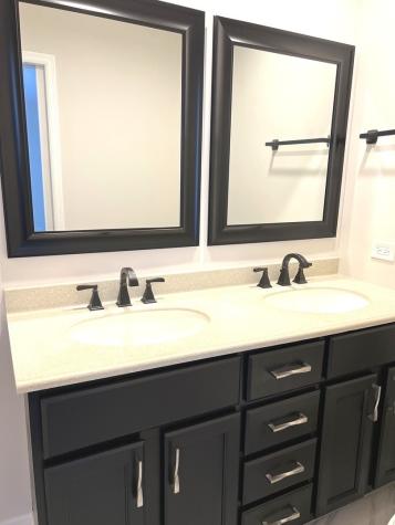 27 Mineola Road Fox Lake IL 60020