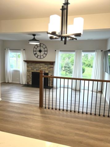 27 Mineola Road Fox Lake IL 60020