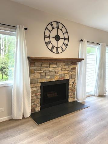 27 Mineola Road Fox Lake IL 60020