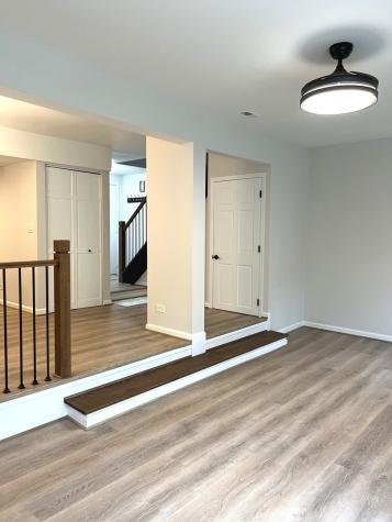 27 Mineola Road Fox Lake IL 60020