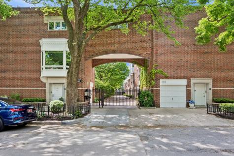 1843 North Hudson Avenue Chicago IL 60614