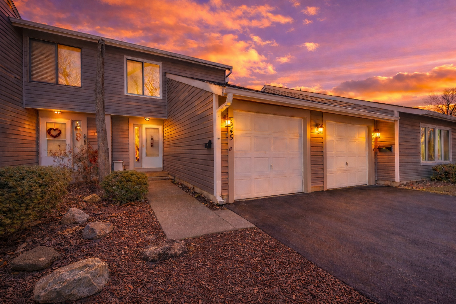 545 Alton Court Carol Stream IL 60188
