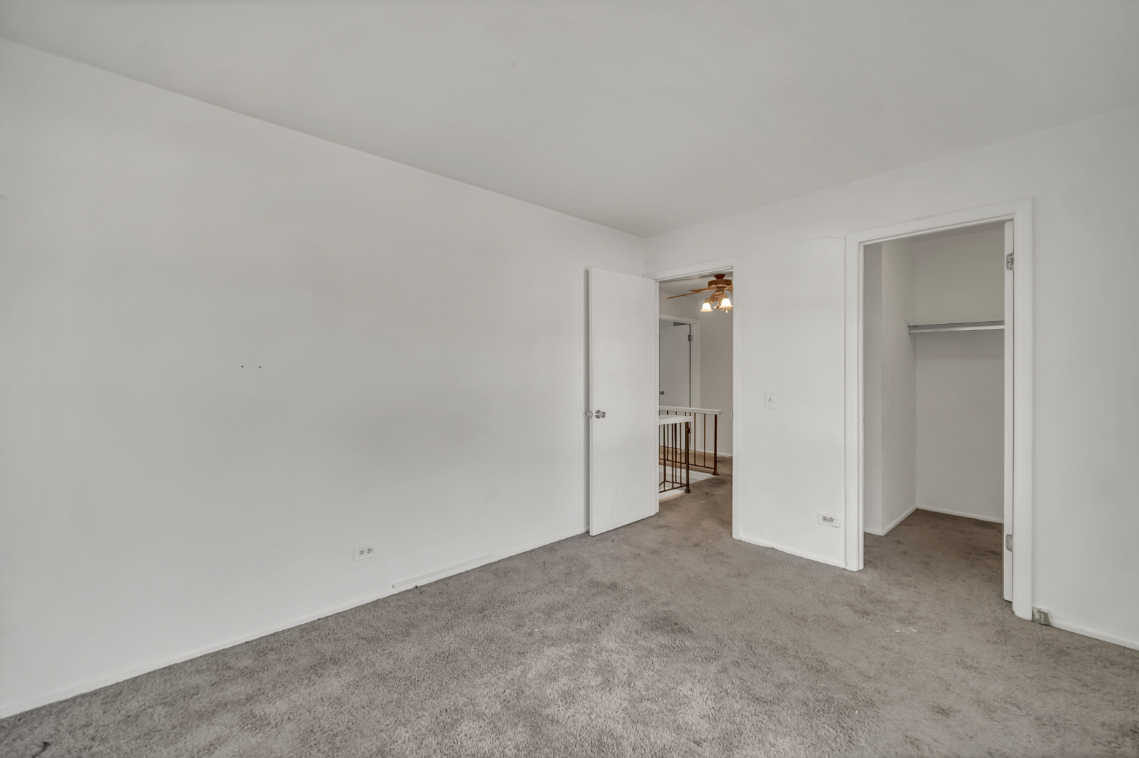 545 Alton Court Carol Stream IL 60188