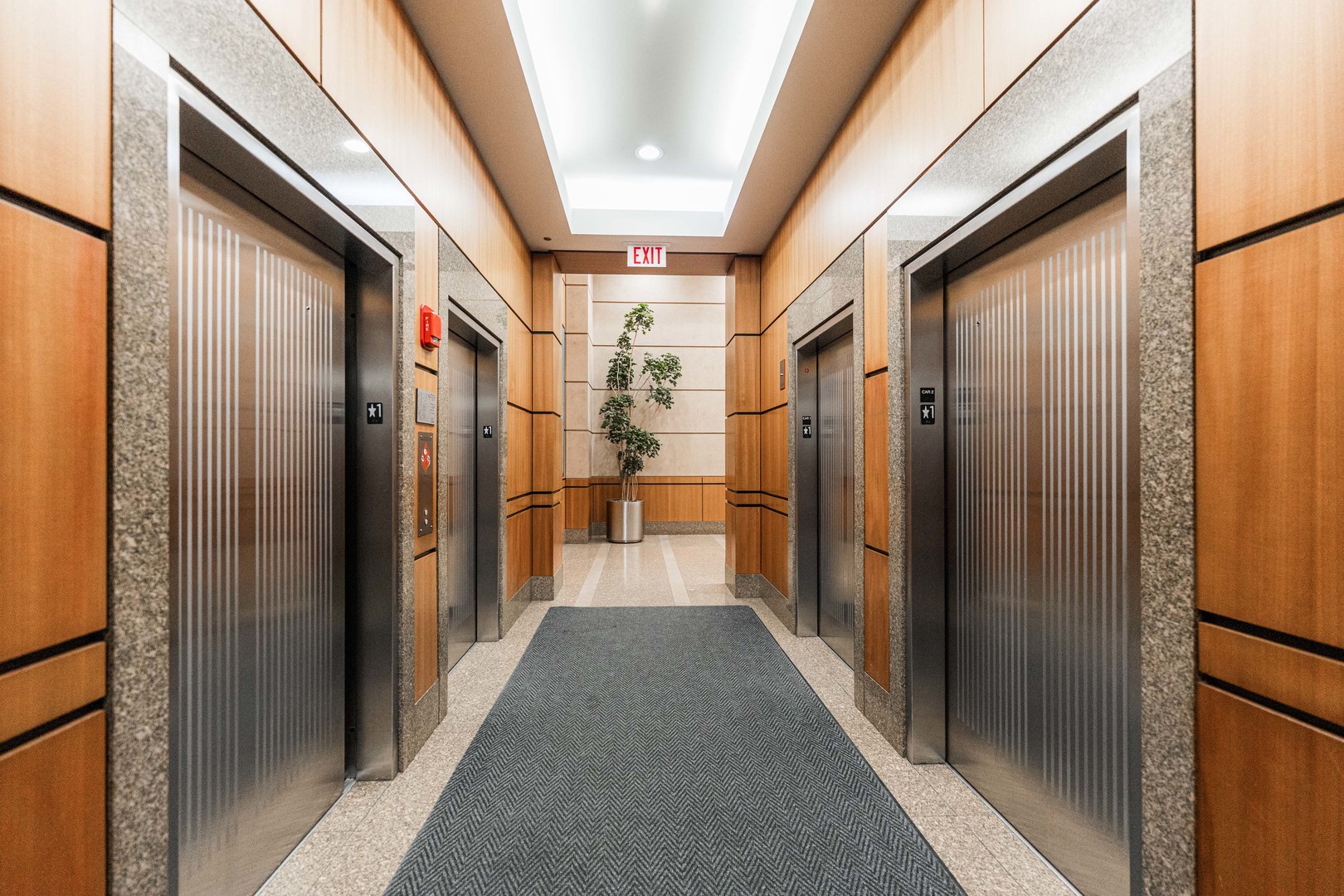 400 North La Salle Street Chicago IL 60654