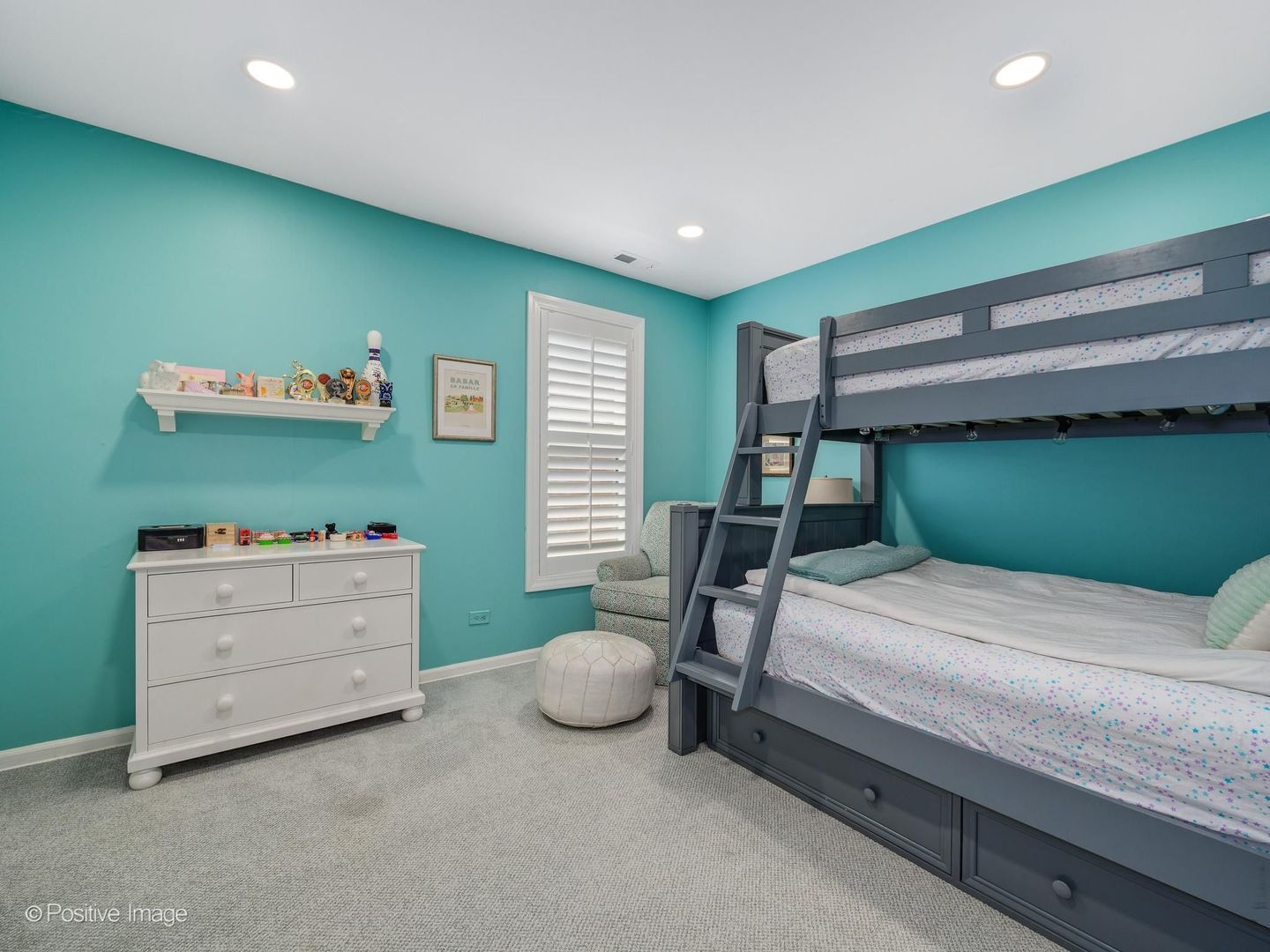 1907 North Cleveland Avenue Chicago IL 60614