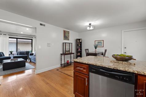 4208 North Keystone Avenue Chicago IL 60641