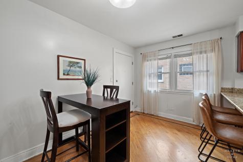 4208 North Keystone Avenue Chicago IL 60641